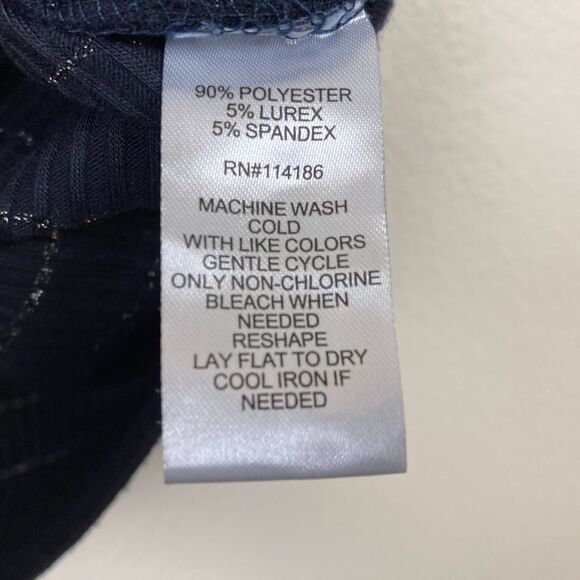 89th and Madison Women's Shirt Size XL Navy with Silver Metallic Stipes Buttons - Picture 5 of 5